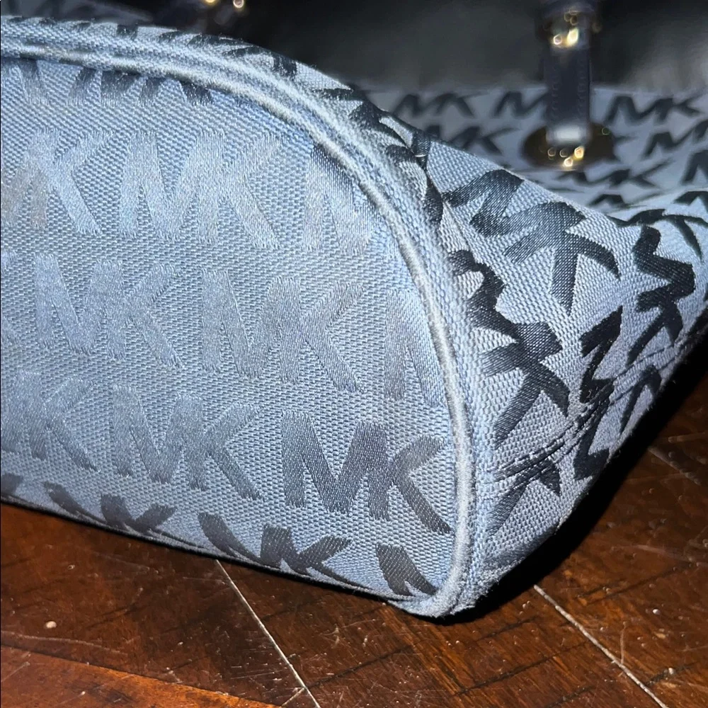 One of a Kind Michael Kors Black Jet set  Tote Bag
